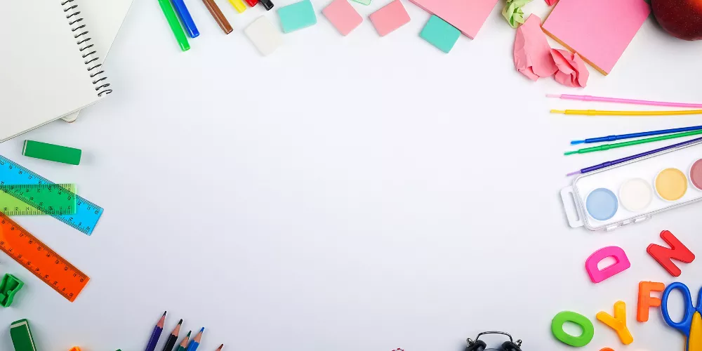 Useful back to school gifts for college freshmen dorm